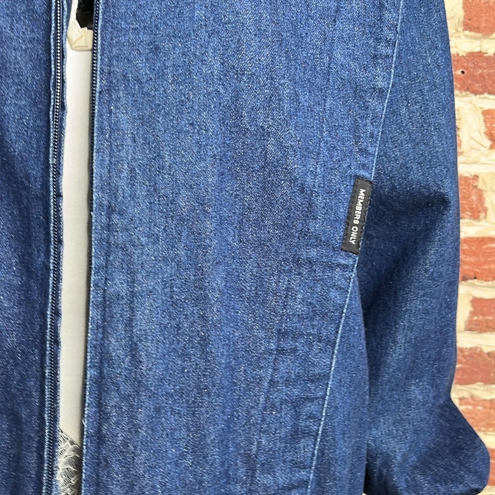 Vintage 1980s Members Only Jacket with Flanges in Dark Denim Size S - Picture 8 of 9